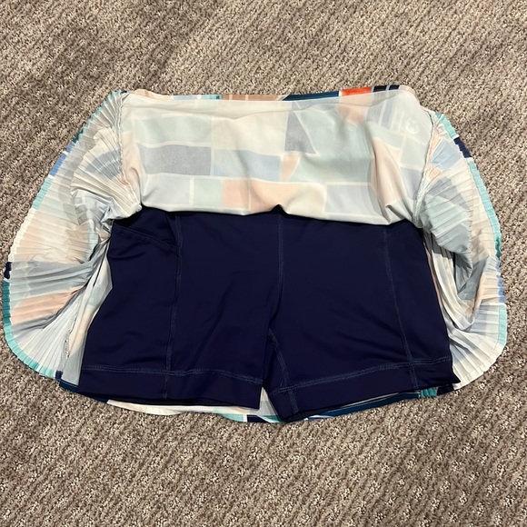 LULULEMON PEAK PLEAT SKIRT - Picture 4 of 7